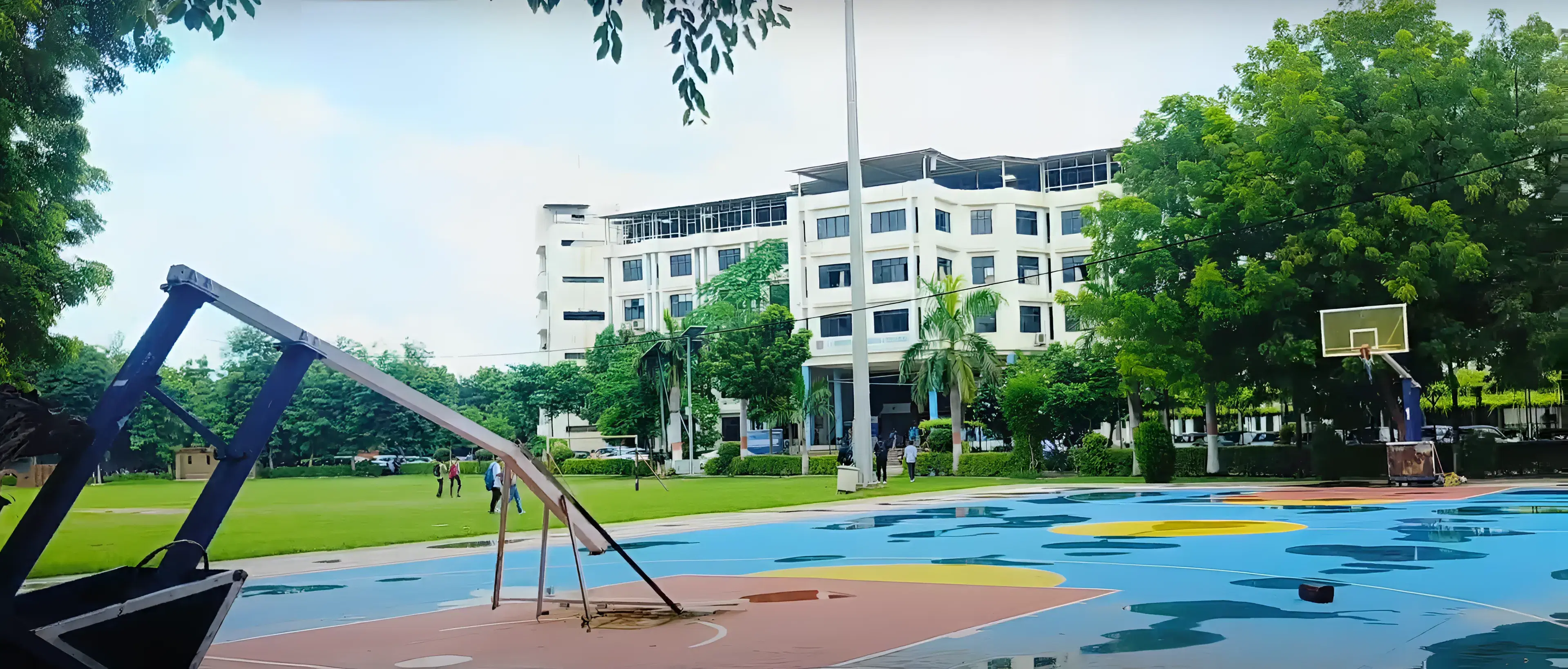 L J Institute of Business Administration Ahmedabad Sports Facilities photo 2